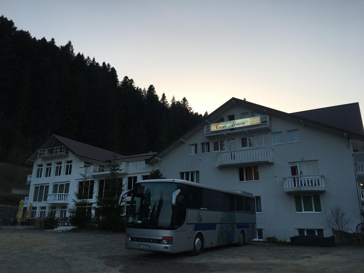 Casa Avram Hotell Sucevita Eksteriør bilde